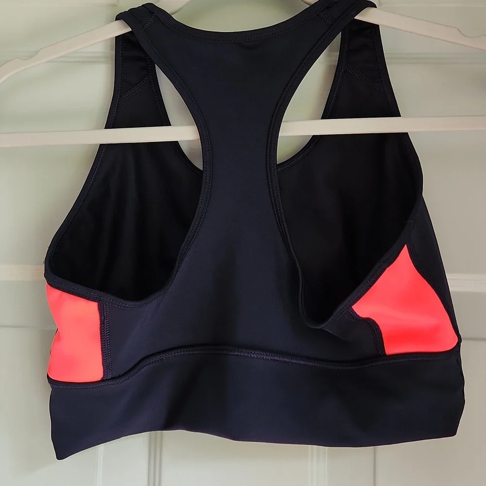 Adidas, Women's, Sz M,Sports Bra, Navy w Logo on R Chest &across Front Chest - Picture 4 of 8
